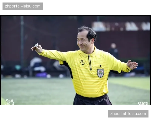 VAR介入时机面临严苛审查，裁判体能下降或引发争议判罚增多